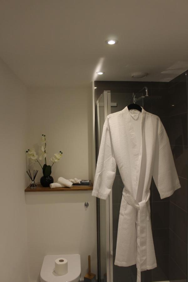 Luxury 2 Bed Apartment In The Heart Of Rochester Rochester  Ngoại thất bức ảnh